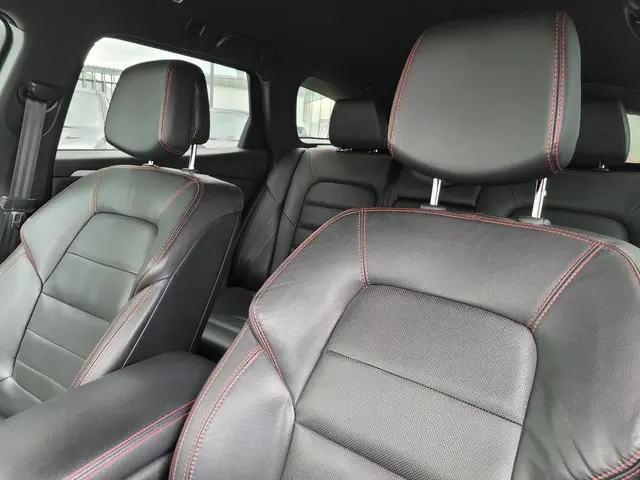 Renault Talisman Estate 1.3 TCe S-Edition 2020 Benzine 29