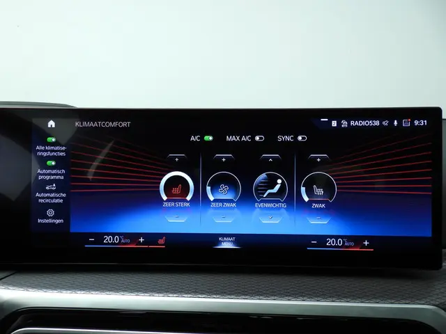 BMW 3 Serie Sedan 330d xDrive 2024 Diesel 40