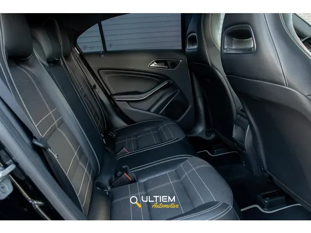 Mercedes-Benz A-Klasse 200 Ambition 2013 Benzine 4