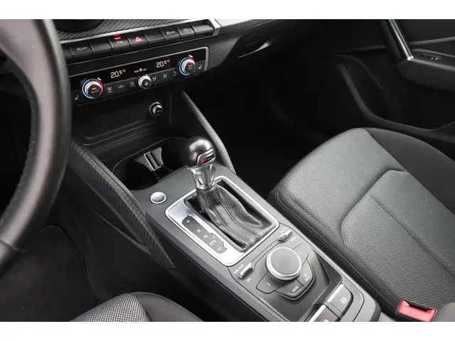 Audi Q2 1.4 TFSI CoD Sport Pro Line BTW 2017 Benzine 4