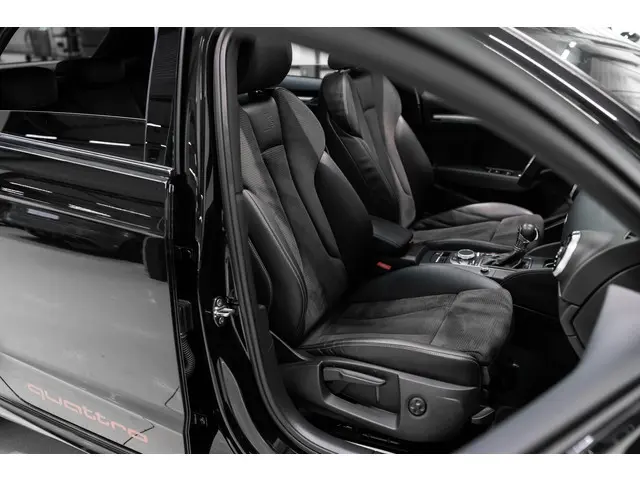 Audi S3 2.0 TFSI S3 quattro Pano B&O Camera 2017 Benzine 21