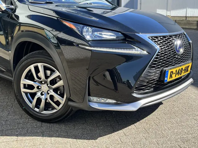 Lexus NX 300h AWD Luxury Line 2015 Hybride Benzine 41