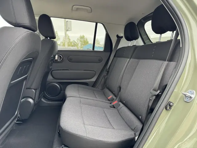 Hyundai Inster Evolve 49 kWh 2025 Elektrisch 12