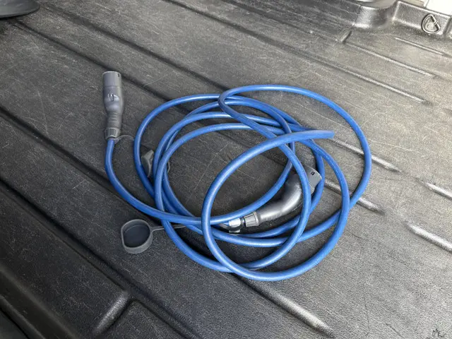 Ford E-Transit 75kWh 184PK 2023 Elektrisch 11