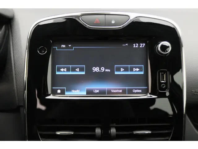 Renault Clio 0.9 TCe ECO Night&Day 2014 Benzine 37