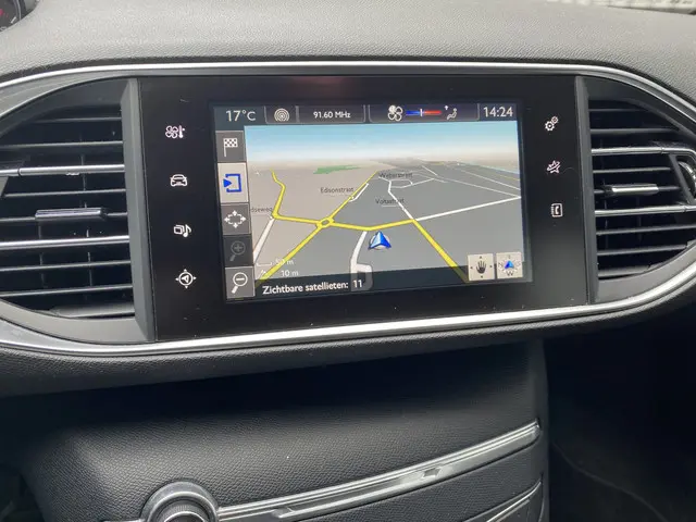 Peugeot 308 SW 1.2 PureTech Blue Lease 2016 Benzine 11