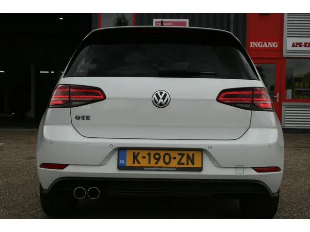 Volkswagen Golf 1.4 TSI PHEV GTE 2017 Hybride Benzine 4