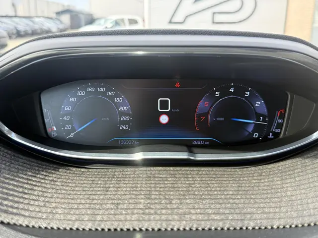 Peugeot 3008 1.2 PureTech Active 2017 Benzine 20