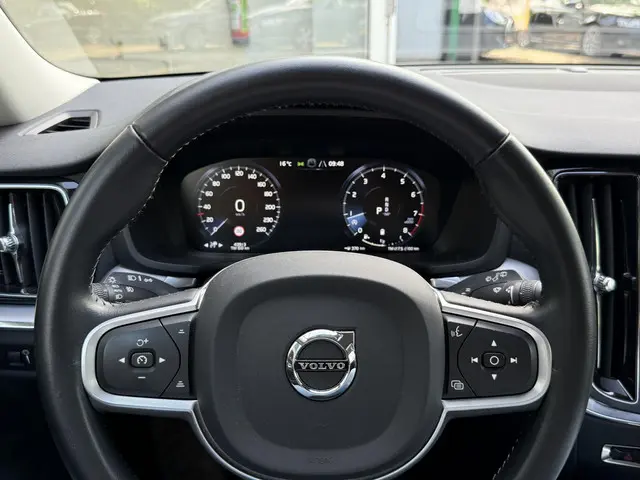 Volvo V60 2.0 B4 Business Pro 2021 Benzine 8
