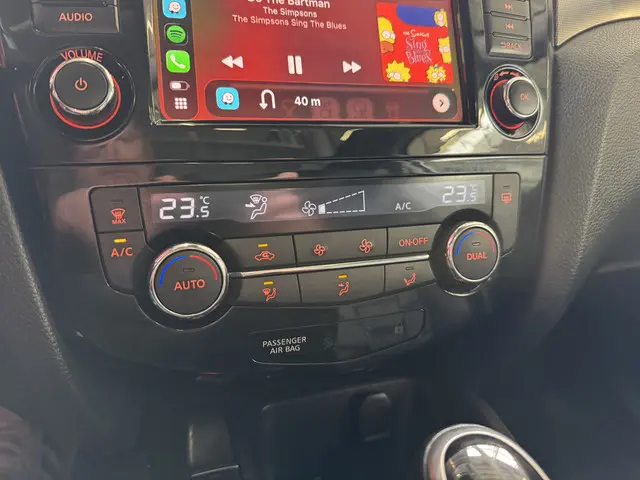 Nissan QASHQAI 1.3 DIG-T Premium Edition 2021 Benzine 23