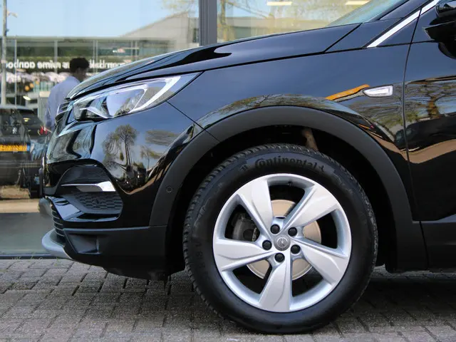 Opel Grandland X 1.2 Turbo Ultimate 2018 Benzine 22