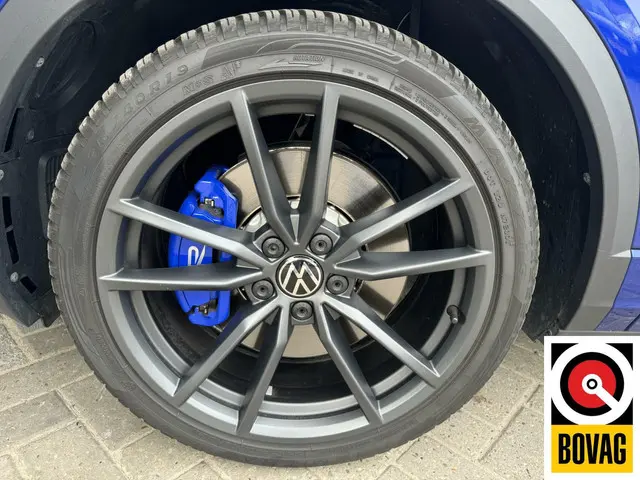 Volkswagen T-Roc 2.0 TSI 4Motion R 2023 Benzine 28