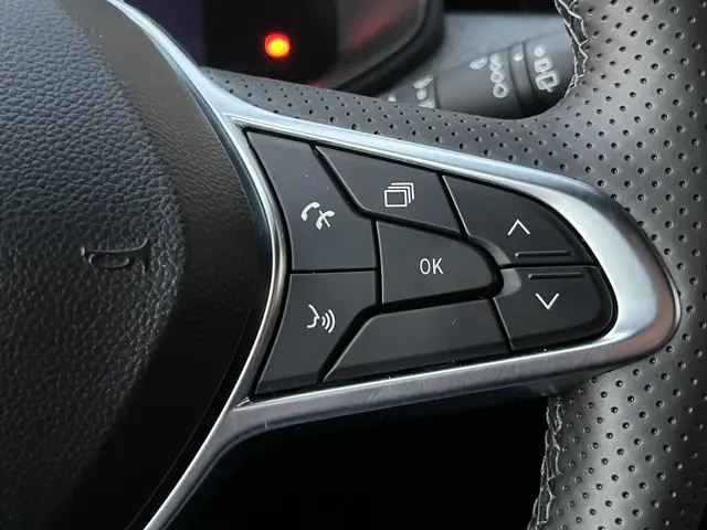 Renault Clio 1.0 TCe 90 Techno 2024 Benzine 23