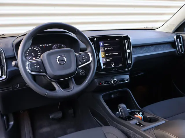 Volvo XC40 T2 AUT Business Pro 2020 Benzine 15
