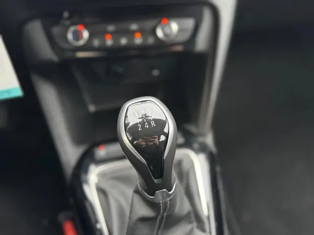 Opel Corsa 1.2 Edition 2020 Benzine 11