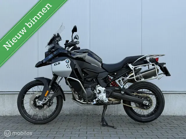BMW F 900 GS 2
