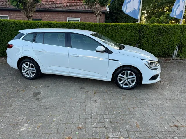 Renault Mégane Estate 1.2 TCe Zen 2017 Benzine 3