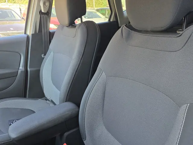 Renault Captur 1.2 TCe Dynamique 2013 Benzine 12