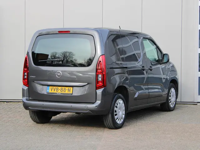 Opel Combo 1.5D L1H1 Standaard 2023 Diesel 6
