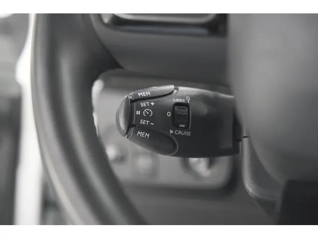 Citroën C3 PureTech 82 Feel Edition 2020 Benzine 36