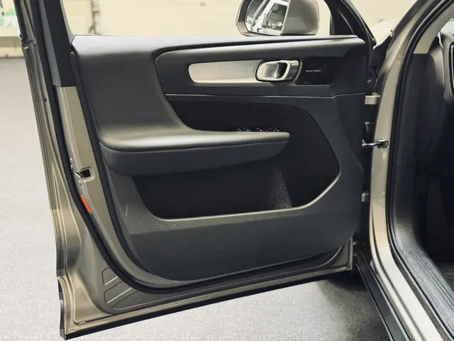 Volvo XC40 1.5 T2 Inscription Expr. Aut. 2021 Benzine 11