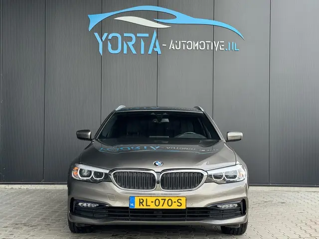 BMW 5 Serie Touring 520d High Executive 2018 Diesel 16