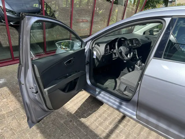 SEAT Leon ST 1.0 EcoTSI Style Connect 2016 Benzine 6