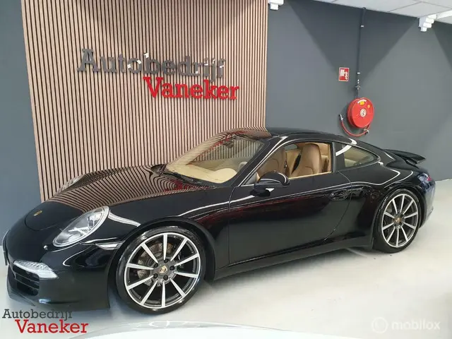 Porsche 911 Carrera 2013 Benzine 3
