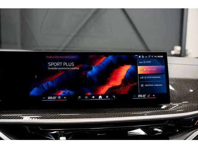 BMW X6 M60i xDrive 2023 Benzine 23