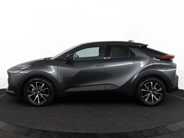 Toyota C-HR 3