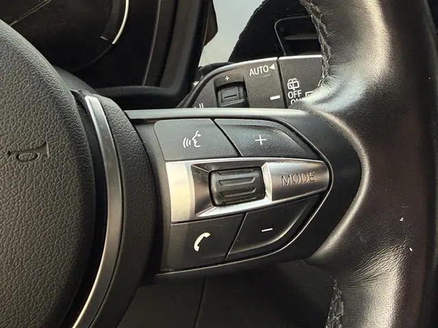 BMW X1 xDrive25e M SPORT 2021 Hybride Benzine 24