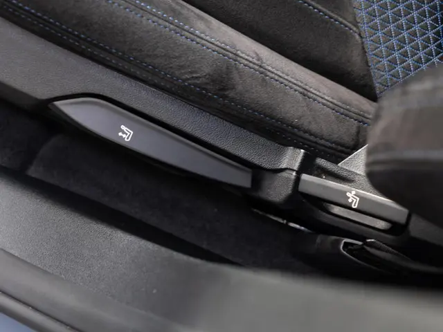 BMW 1 Serie M135i xDrive 2021 Benzine 36