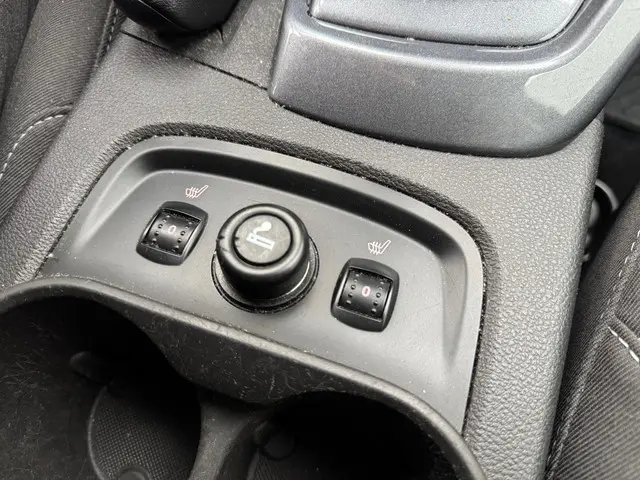 Ford Focus Wagon 1.0 EcoBoost Edition Plus 2013 Benzine 12