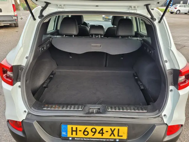 Renault Kadjar 1.2 TCe Bose 2015 Benzine 10