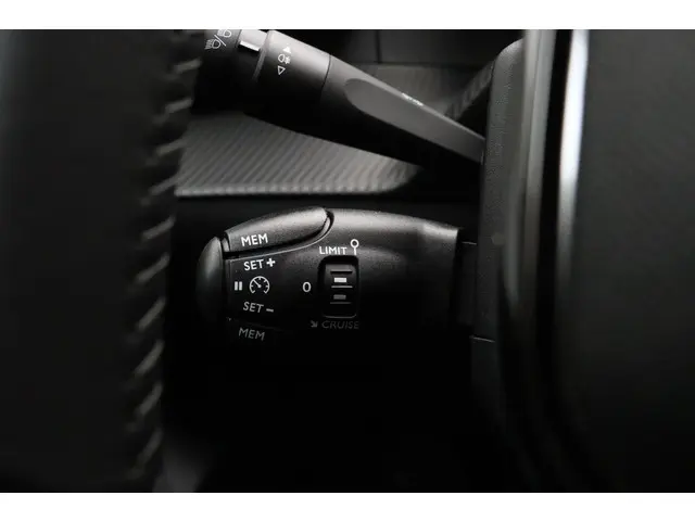 Peugeot e-208 EV Allure Pack 50 kWh 2022 Elektrisch 28