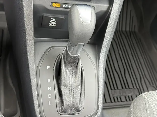 Ford Transit Courier 1.0 EcoBoost Trend 2024 Benzine 21