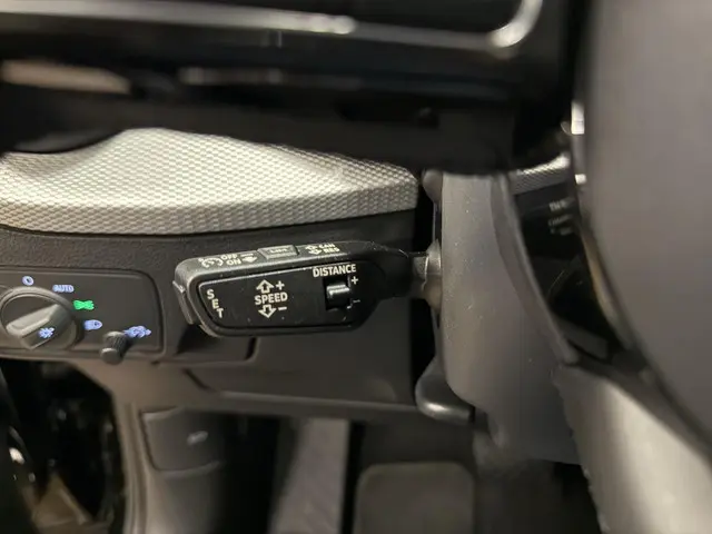 Audi Q2 35 TFSI Prestige 2022 Benzine 23