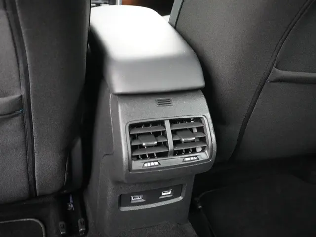 Citroën ë-C4 Shine 50 kWh 2022 Elektrisch 20