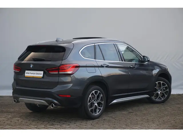BMW X1 sDrive20i 2022 Benzine 2