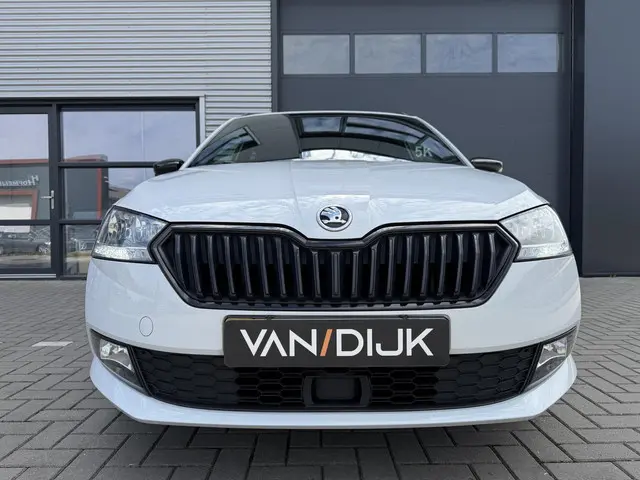 Škoda Fabia Combi 1.0 TSI Sport Business 2020 Benzine 37