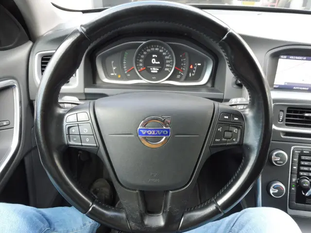 Volvo V60 1.6 T4 Kinetic 2013 Benzine 13