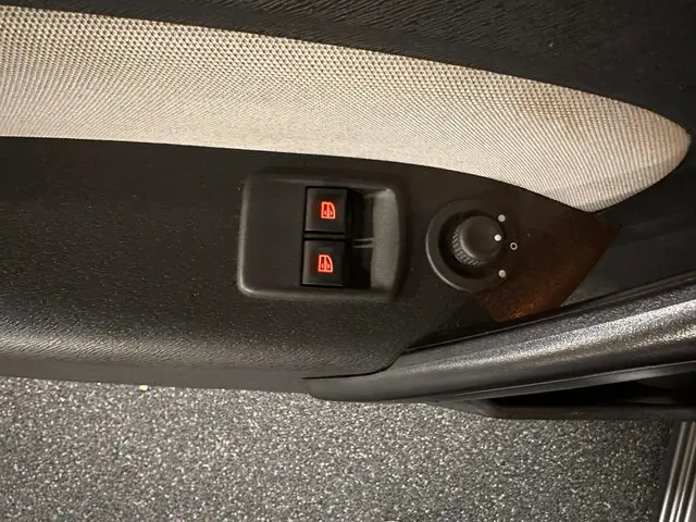 Renault Kangoo Family - 1.2 TCe Limited 2015 Benzine 9