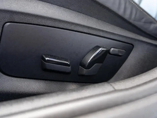 BMW 5 Serie Touring 540i xDrive 2022 Benzine 36