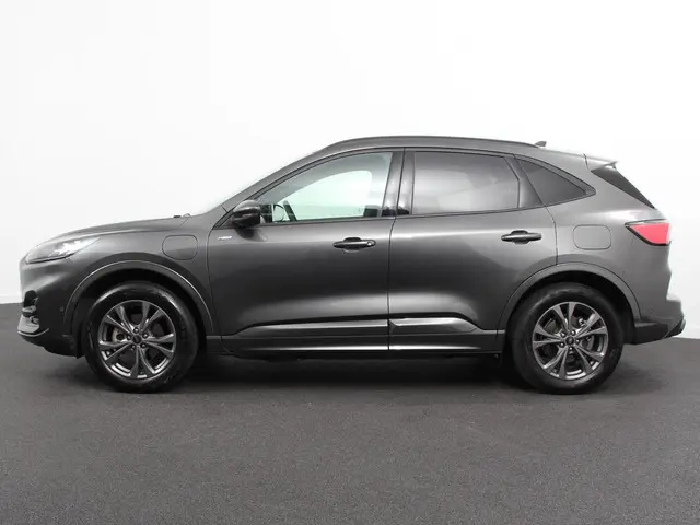 Ford Kuga 2.5 PHEV 225pk ST-Line X 2023 Hybride Benzine 5
