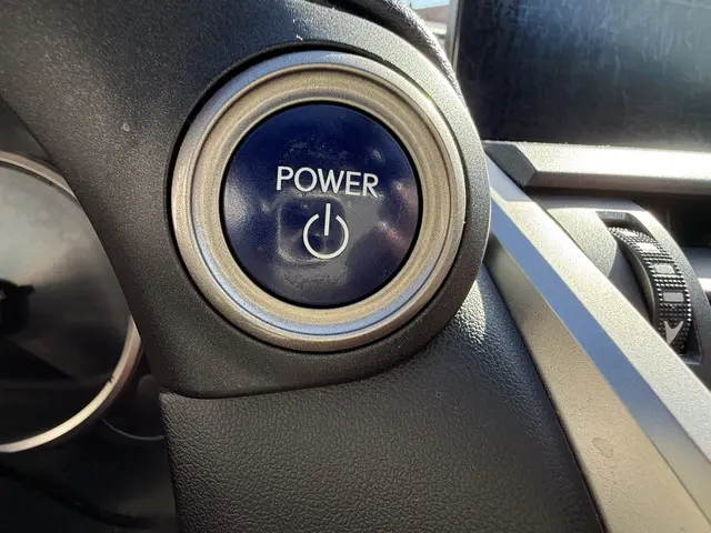 Lexus NX 300h AWD F Sport Line 2014 Hybride Benzine 17