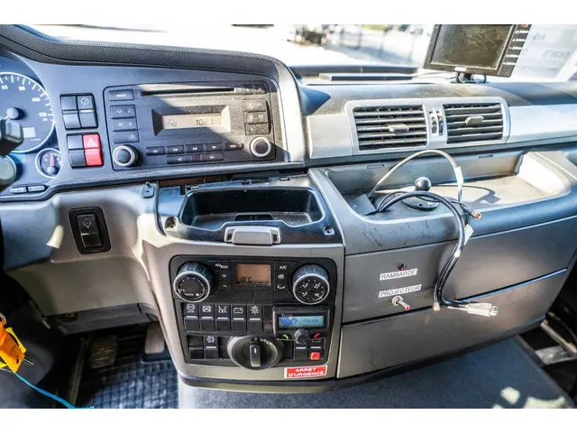 MAN TGS 18.400 4x4H +CM 11.500L /4 COMP 2015 Diesel 11