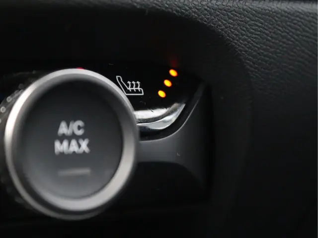 Citroën C5 X 1.6 PureTech Business Plus 2022 Benzine 61