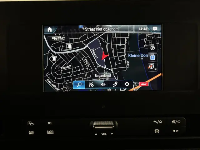 Mercedes-Benz Sprinter 315 1.9 CDI L2H2 2024 Diesel 3