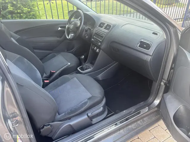 Volkswagen Polo 1.2 Easyline 2025 Benzine 22
