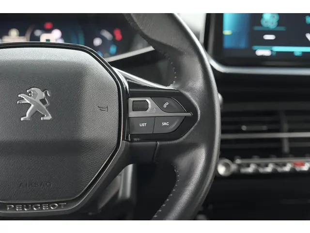 Peugeot e-2008 EV Allure 50 kWh 2020 Elektrisch 34